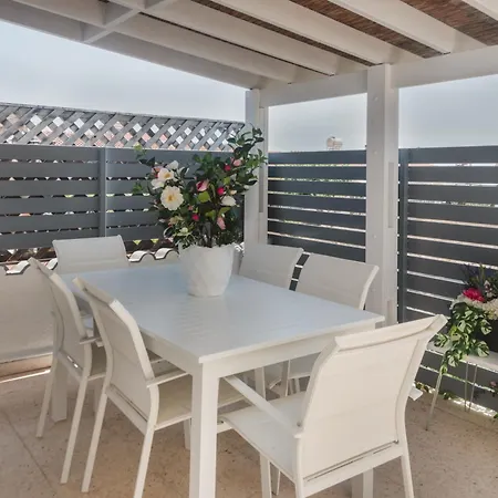 公寓 Botanical Art House By Staycom *